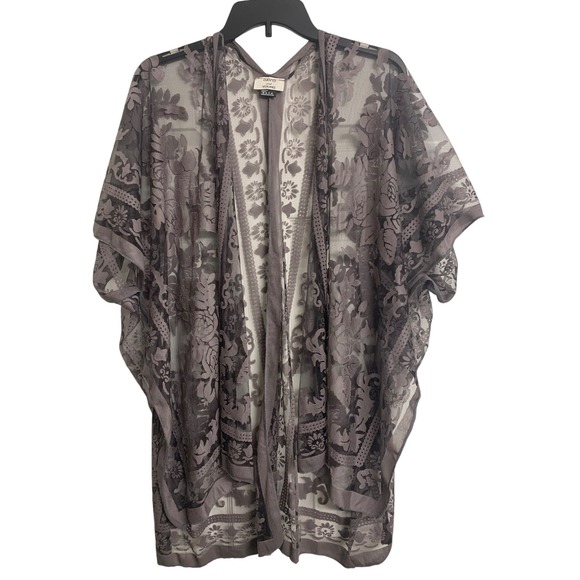 David and Young Sweaters - David and Young Sheer Floral Kimono Shrug in Gray and Charcoal